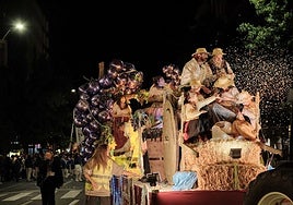 El desfile de carrozas por Logroño