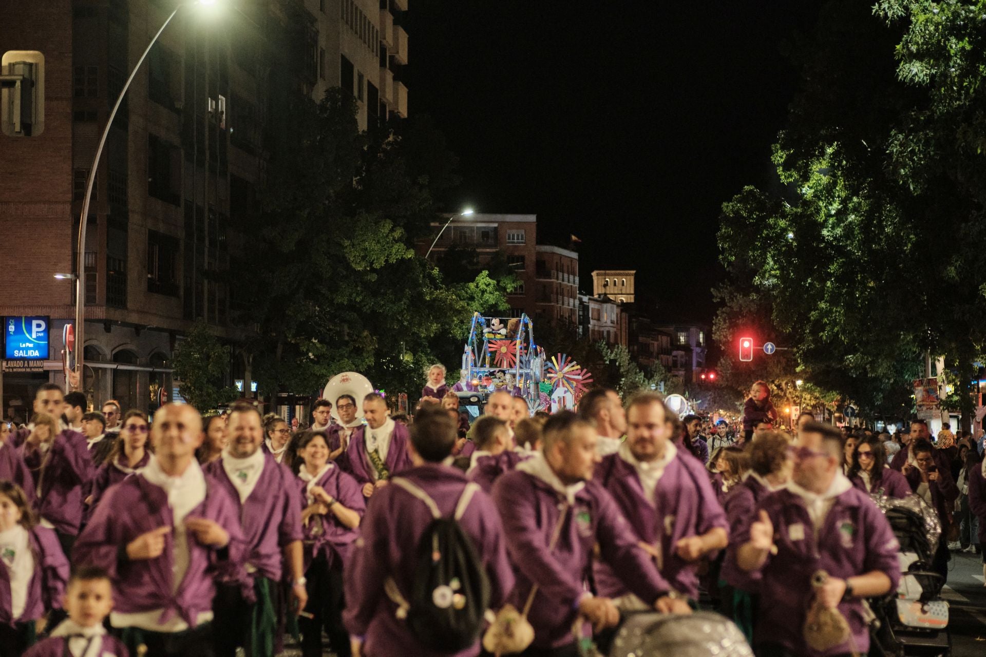 El desfile de carrozas por Logroño