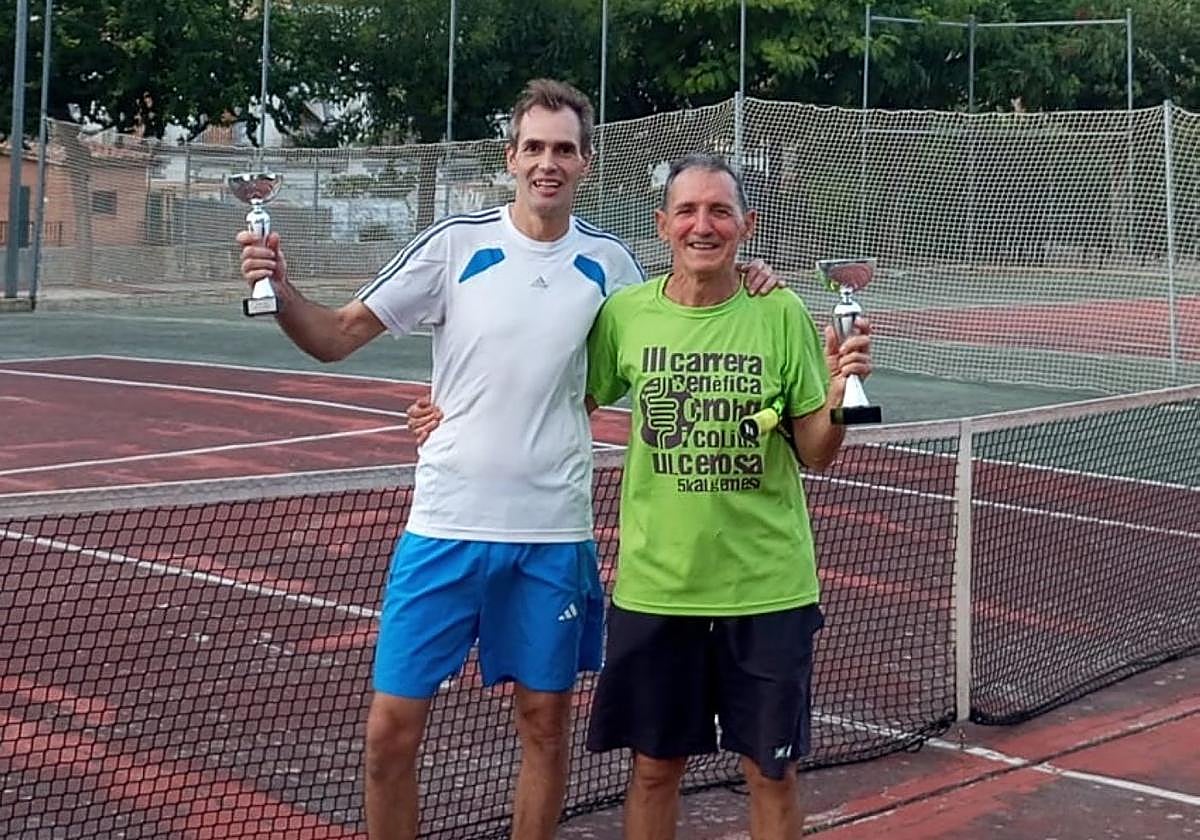 Pedro Jiménez (finalista de tenis) y Ricardo Martínez-Polo (ganador).