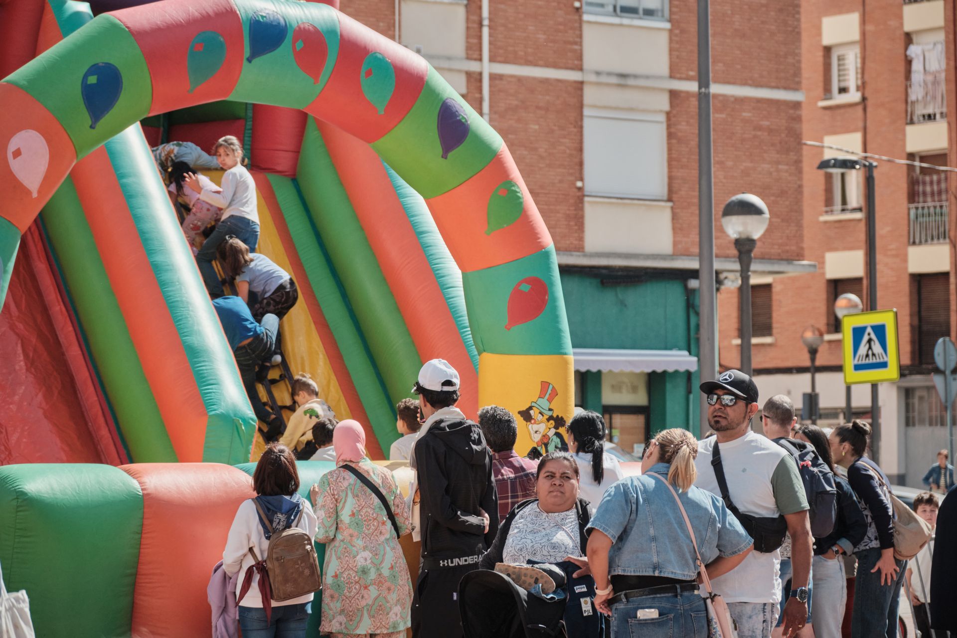 Choricillo, pancenta, alubias... los logroñeses recuperan fuerzas en las degustaciones