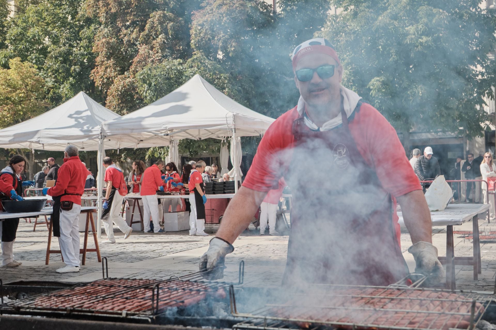 Choricillo, pancenta, alubias... los logroñeses recuperan fuerzas en las degustaciones