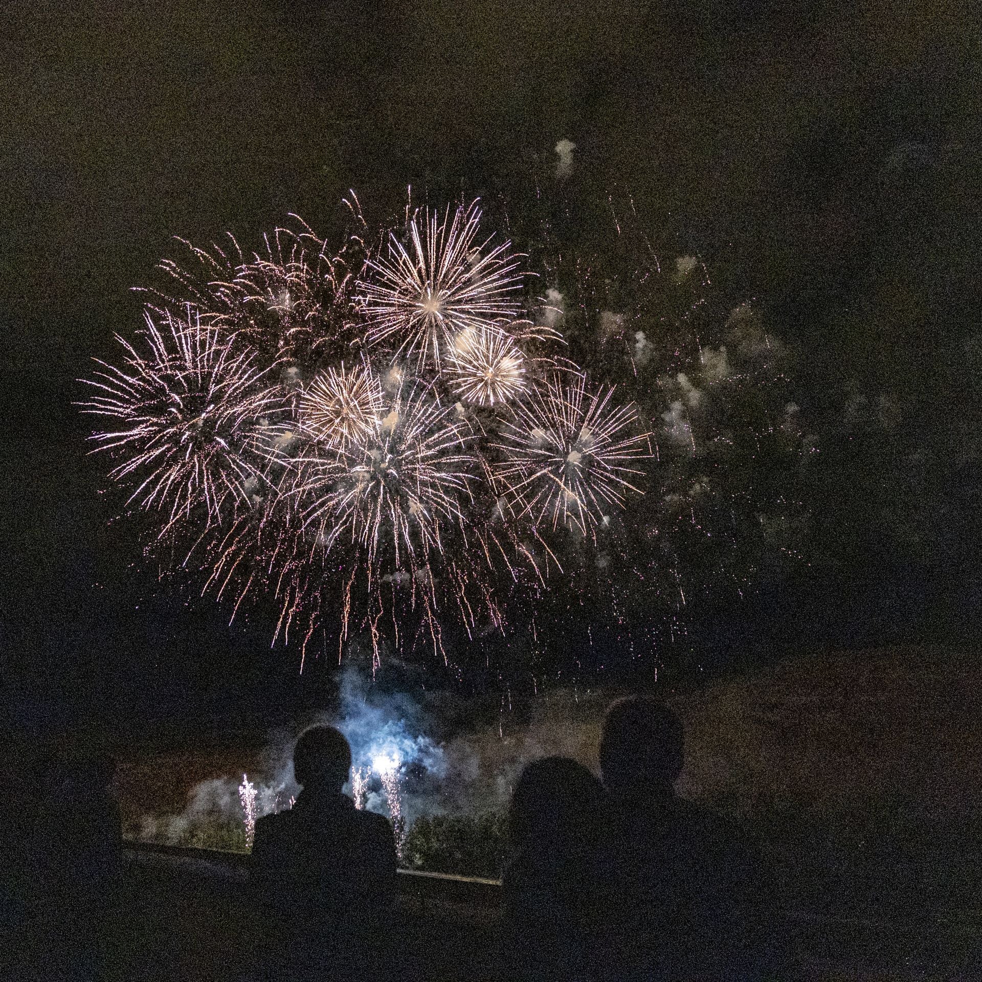 Primera noche de fuegos artificiales de San Mateo