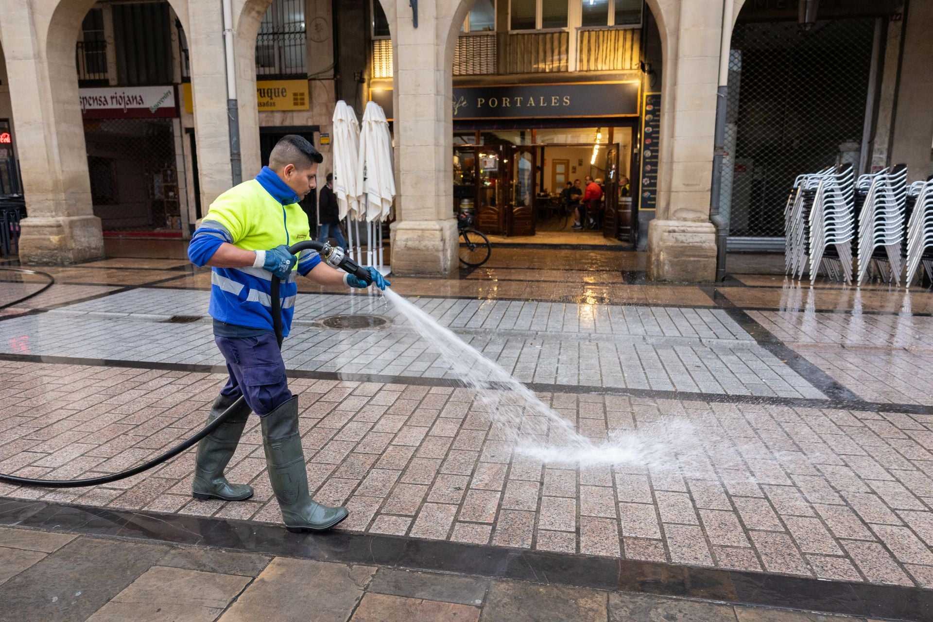 El trabajo de Logroño Limpio en San Mateo