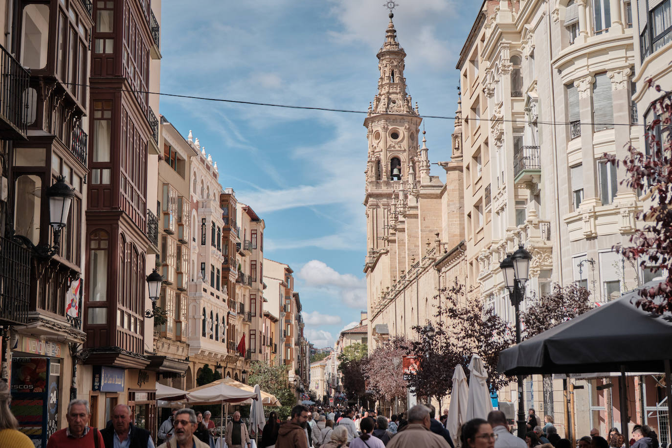 Logroño se llena de música, gigantes y sabores por San Mateo
