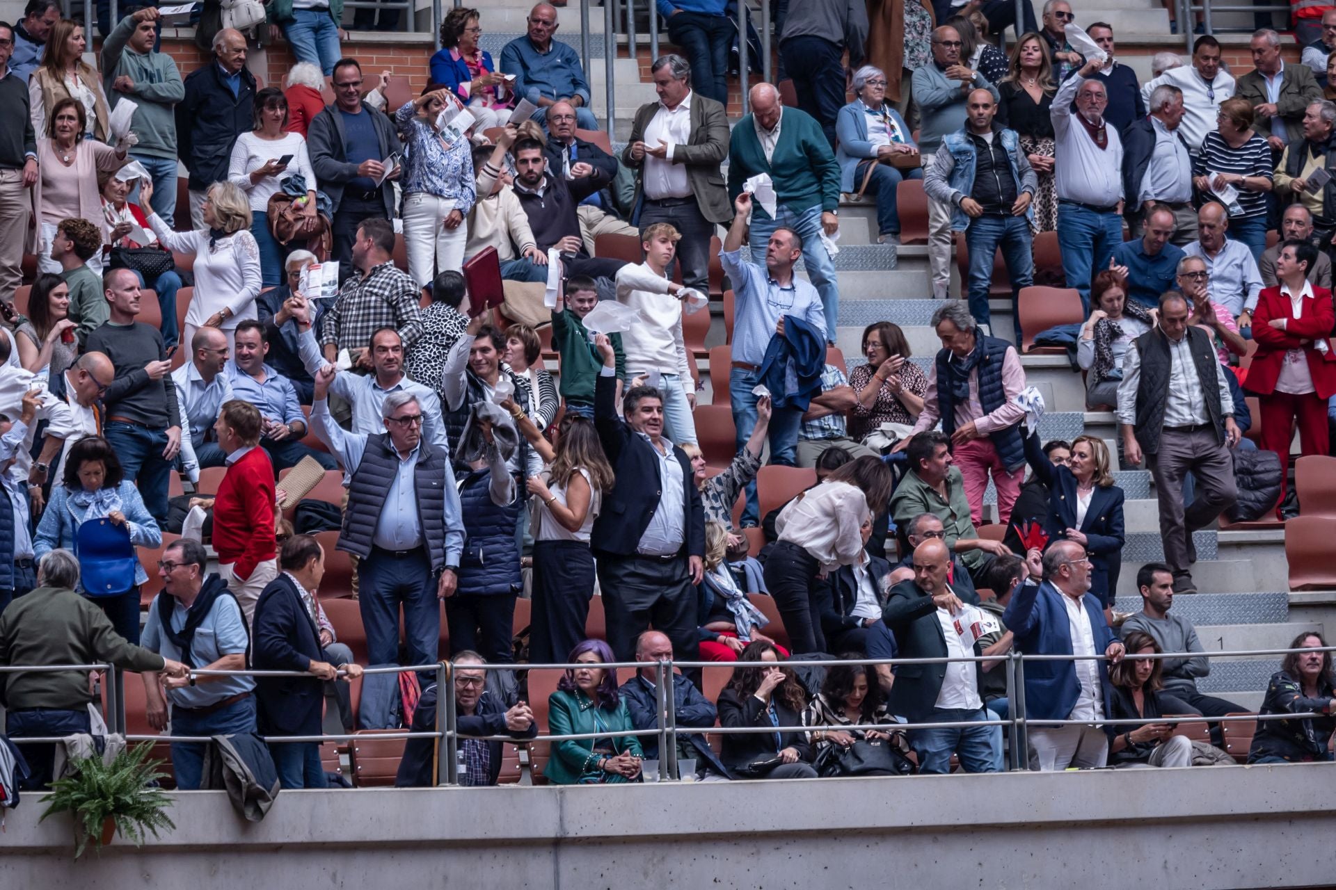 Las imágenes del mano a mano entre Urdiales y Palacio