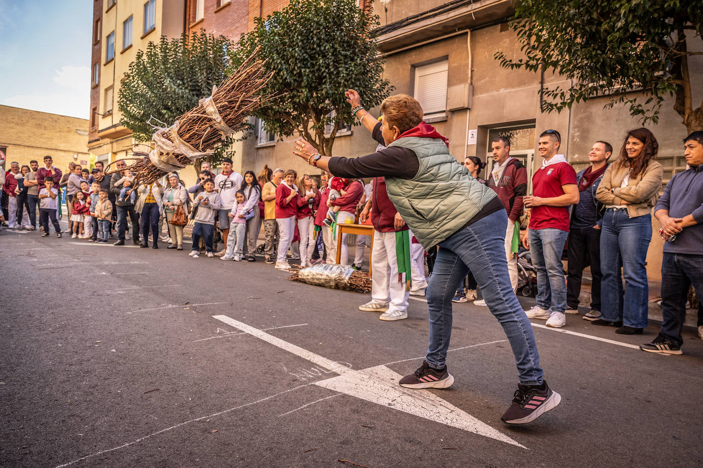 Las imágenes del concurso de lanzamiento de gavillas