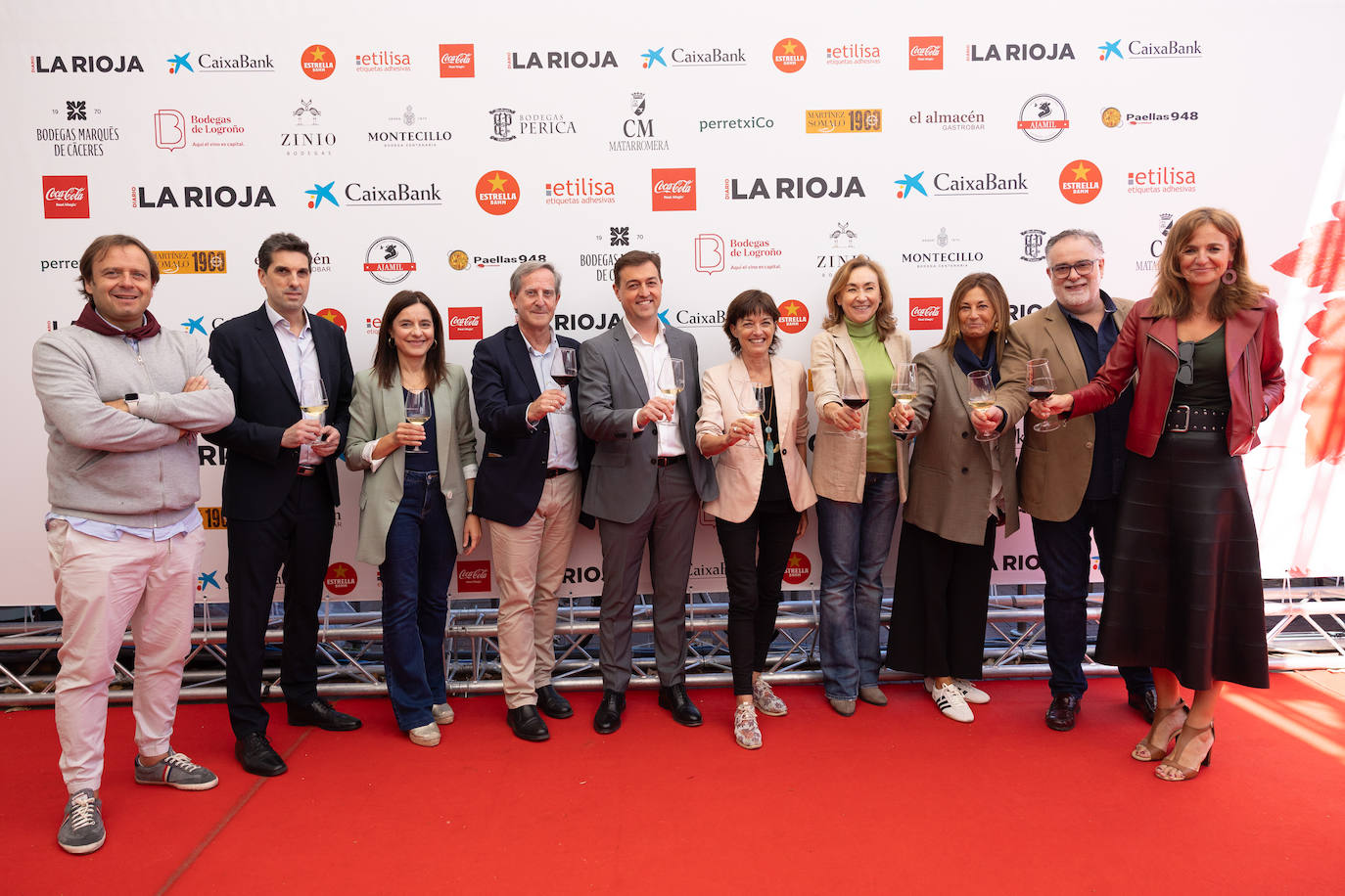 Enrique Martínez Armas, Gonzalo Aparicio, Eva Martínez, Carlos Piserra, Juan Carlos Oliva, Corpus Gómez, María Martín (consejera de Salud), Begoña Marañón, Roberto Varona y Estrella Domínguez.