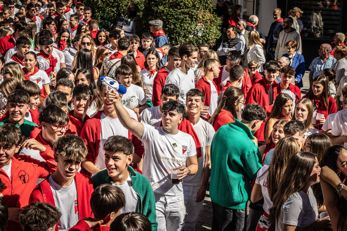 Las imágenes del comienzo de las fiestas de Arnedo