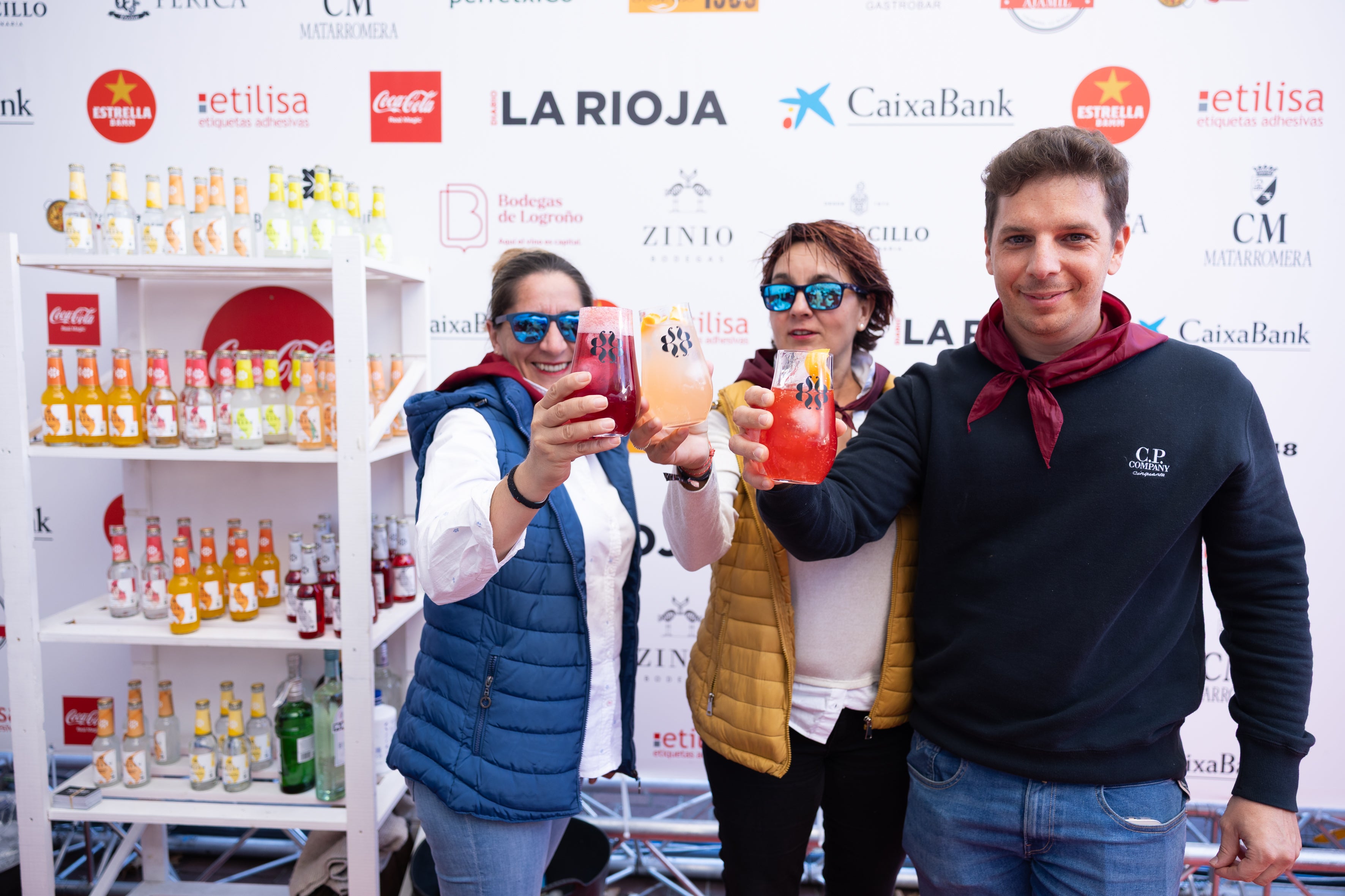 Las imágenes del taller de coctelería de Elena Urigüen