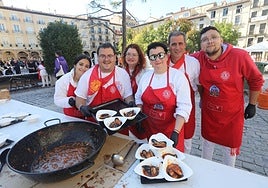 ¿Has estado de degustación para terminar las fiestas? Igual apareces en estas fotos