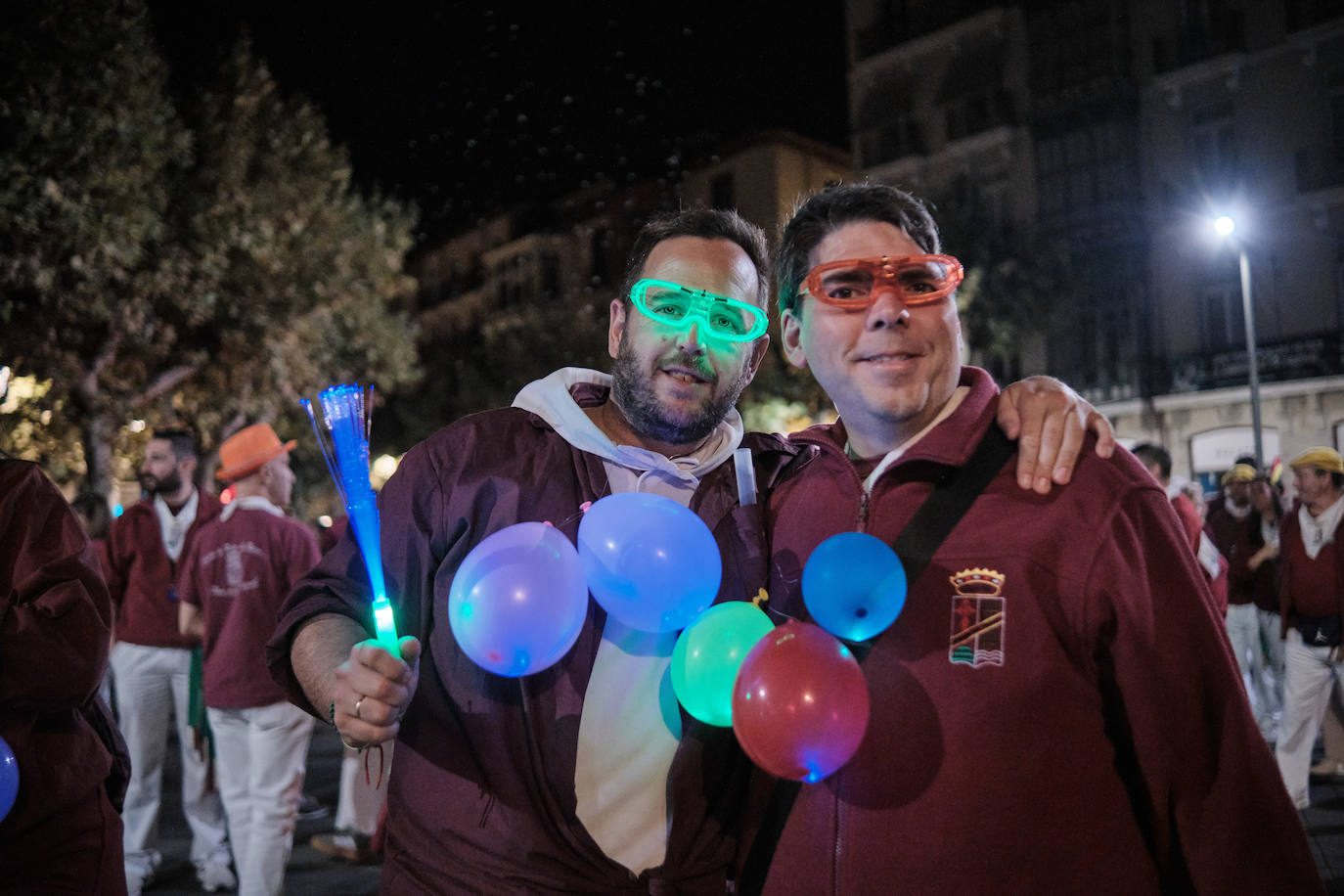 Las imágenes del desfile de las peñas por Logroño