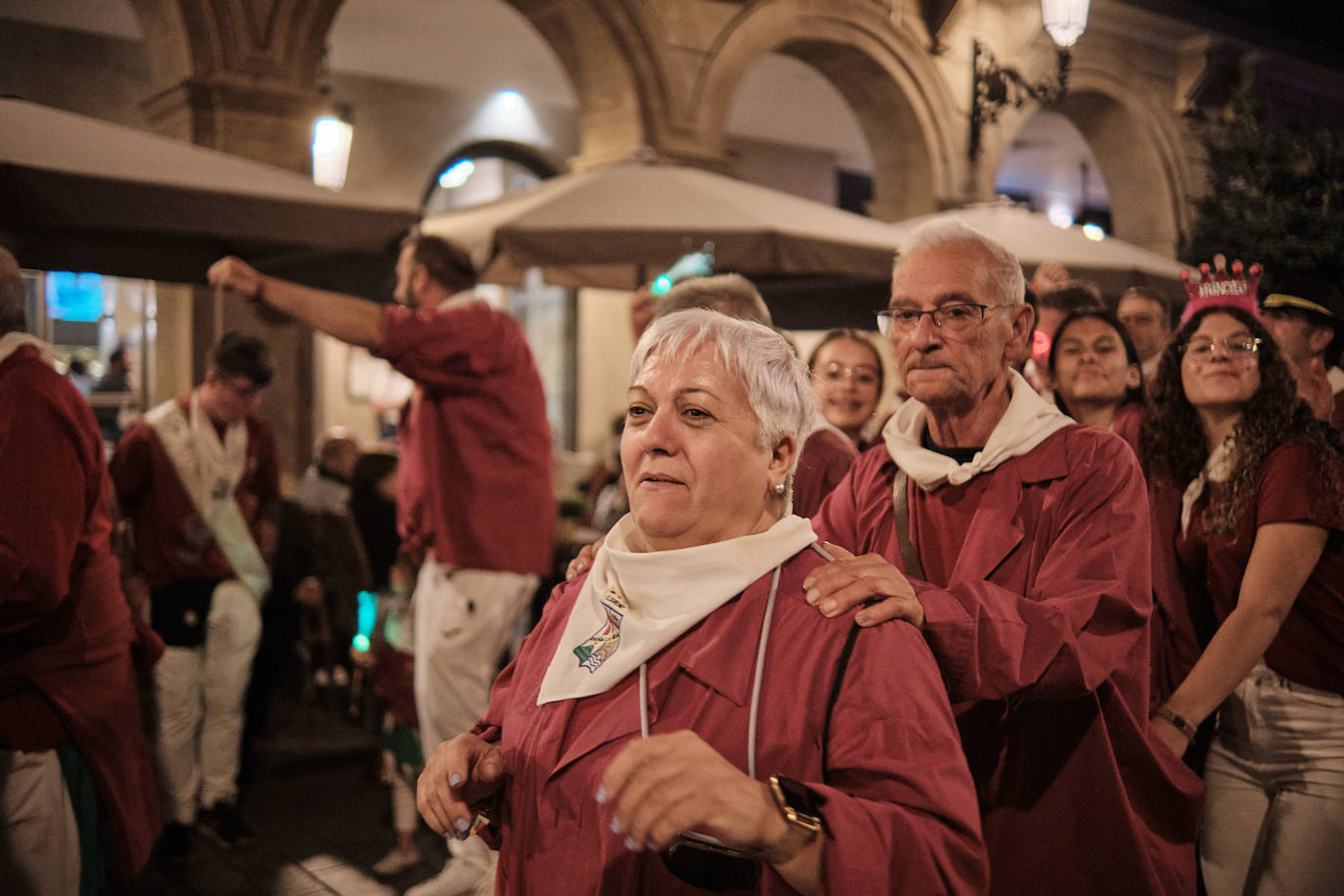 Las imágenes del desfile de las peñas por Logroño