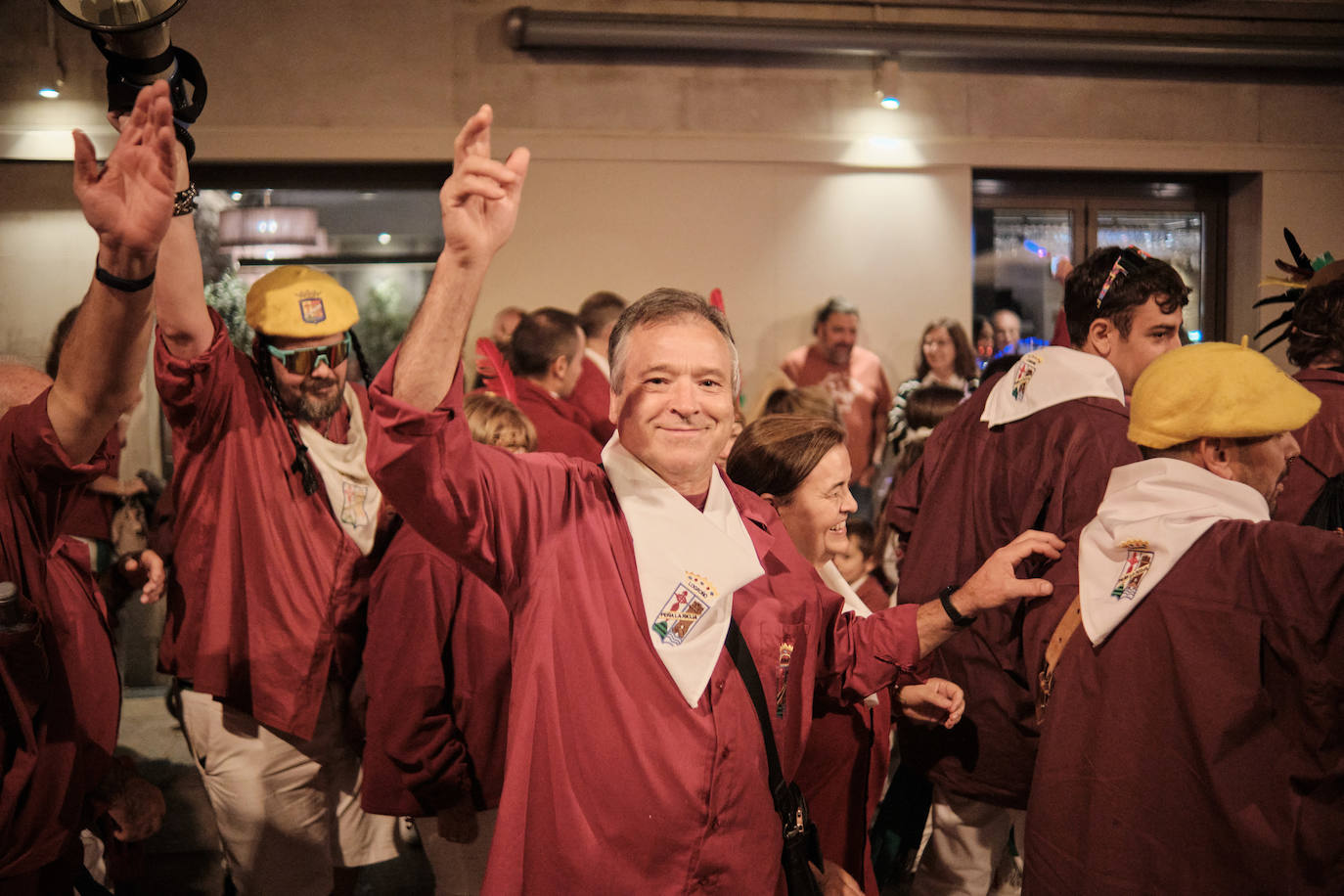 Las imágenes del desfile de las peñas por Logroño