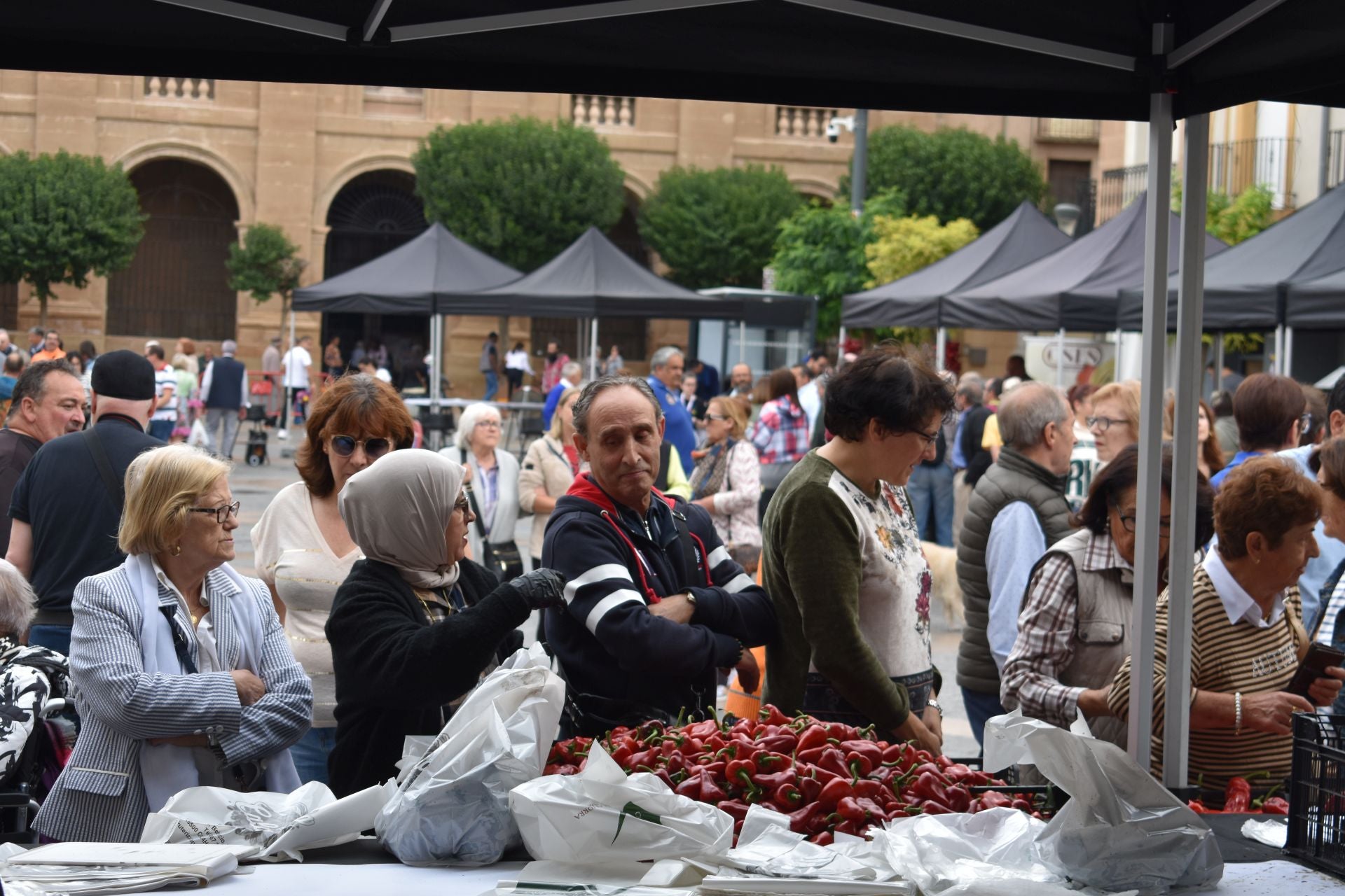 Las imágenes de la Feria del Pimiento y la Conserva de Calahorra