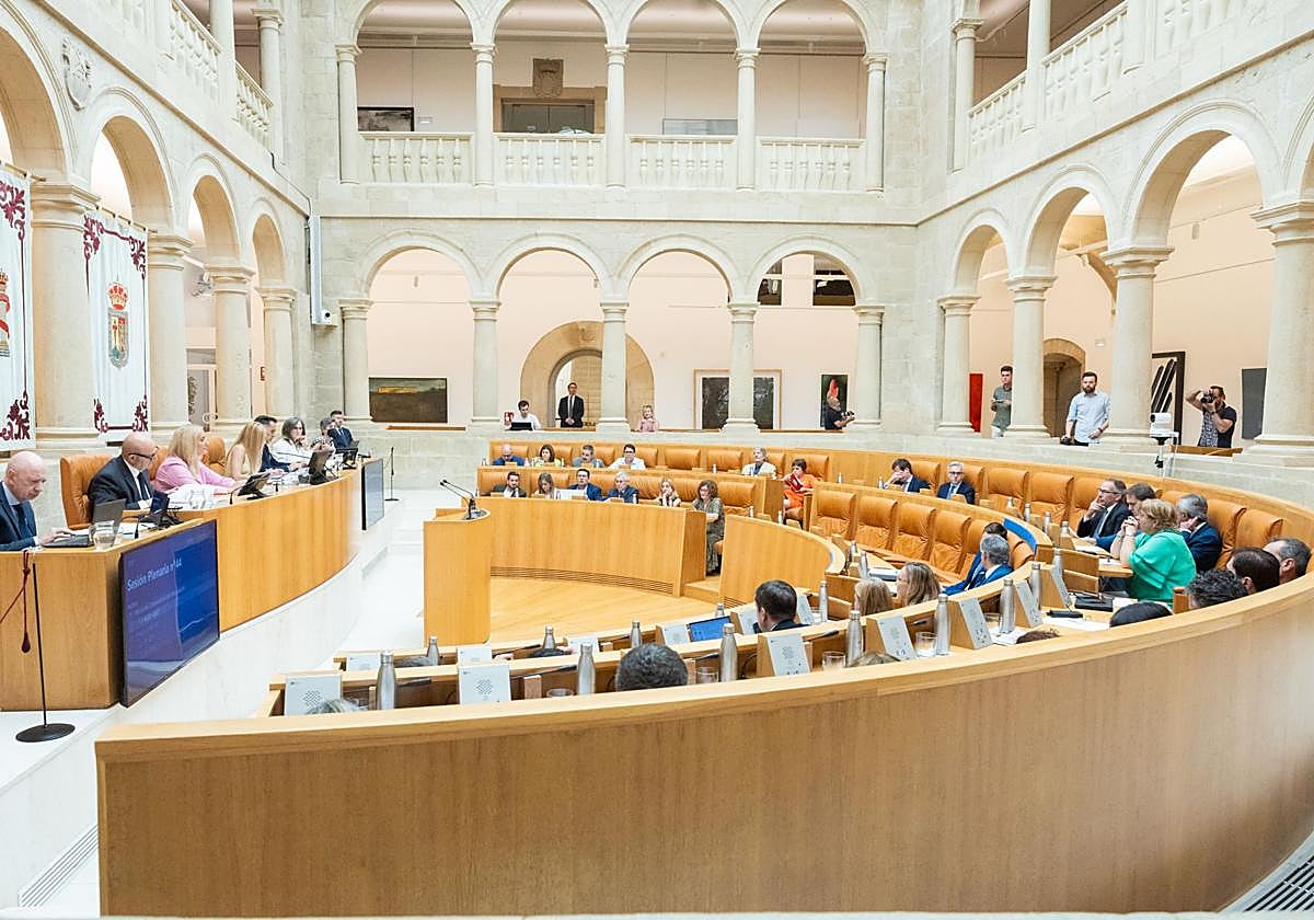 Imagen de archivo del Parlamento de La Rioja.