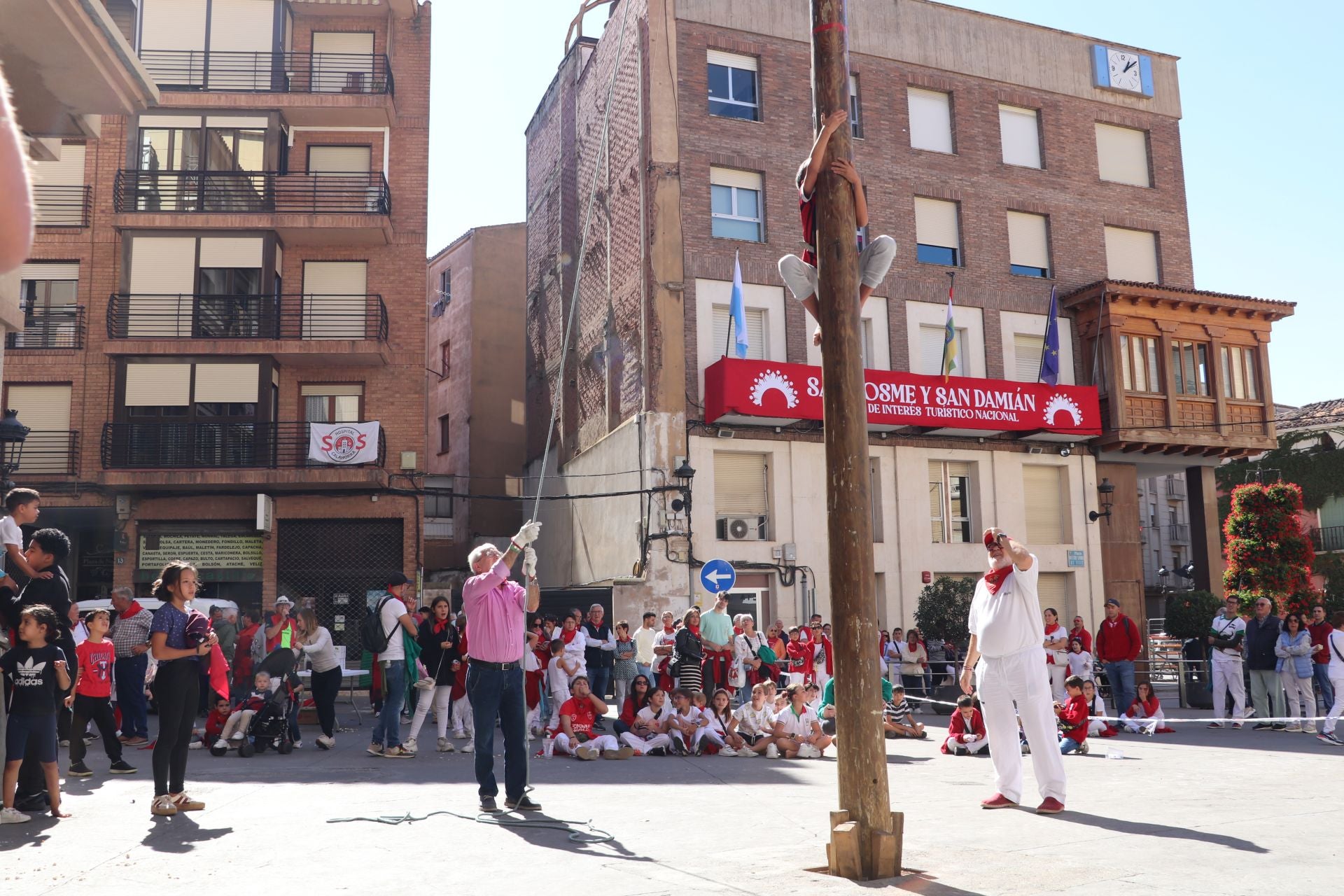 Arnedo sigue de fiestas entre degustaciones y las actividades en las peñas