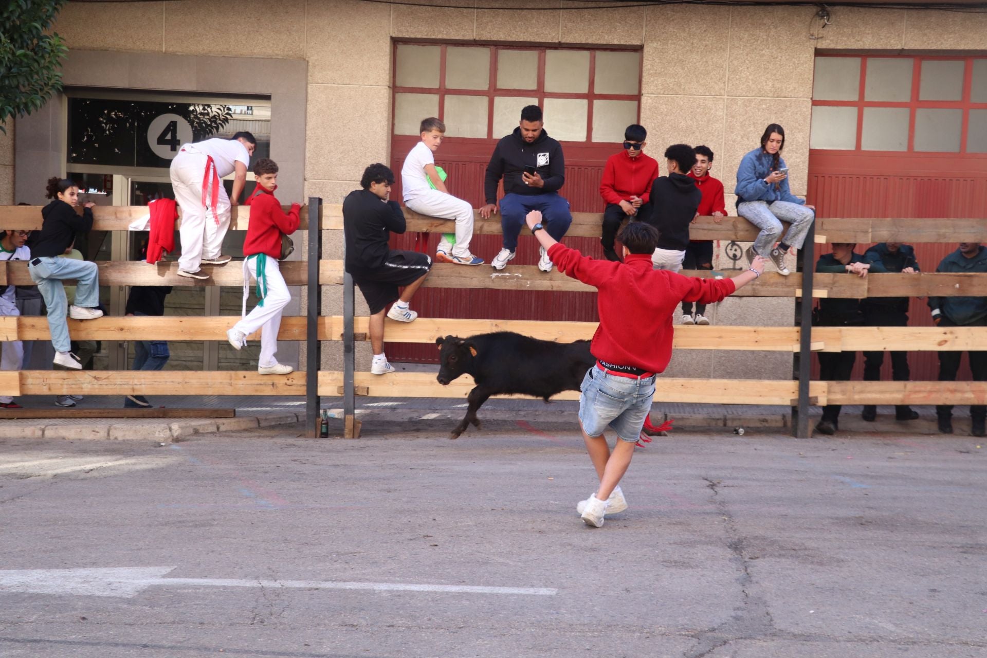 Arnedo sigue de fiestas entre degustaciones y las actividades en las peñas