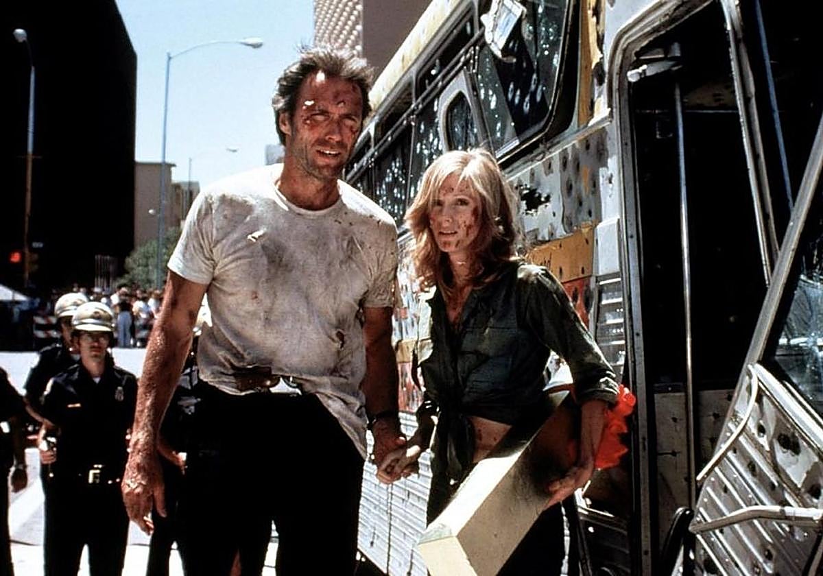 Clint Eastwood y Sondra Locke, en un fotograma de 'Ruta suicida'.