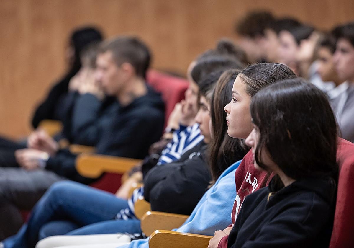Alumnas del IES La Laboral de Lardero, en una imagen de archivo.