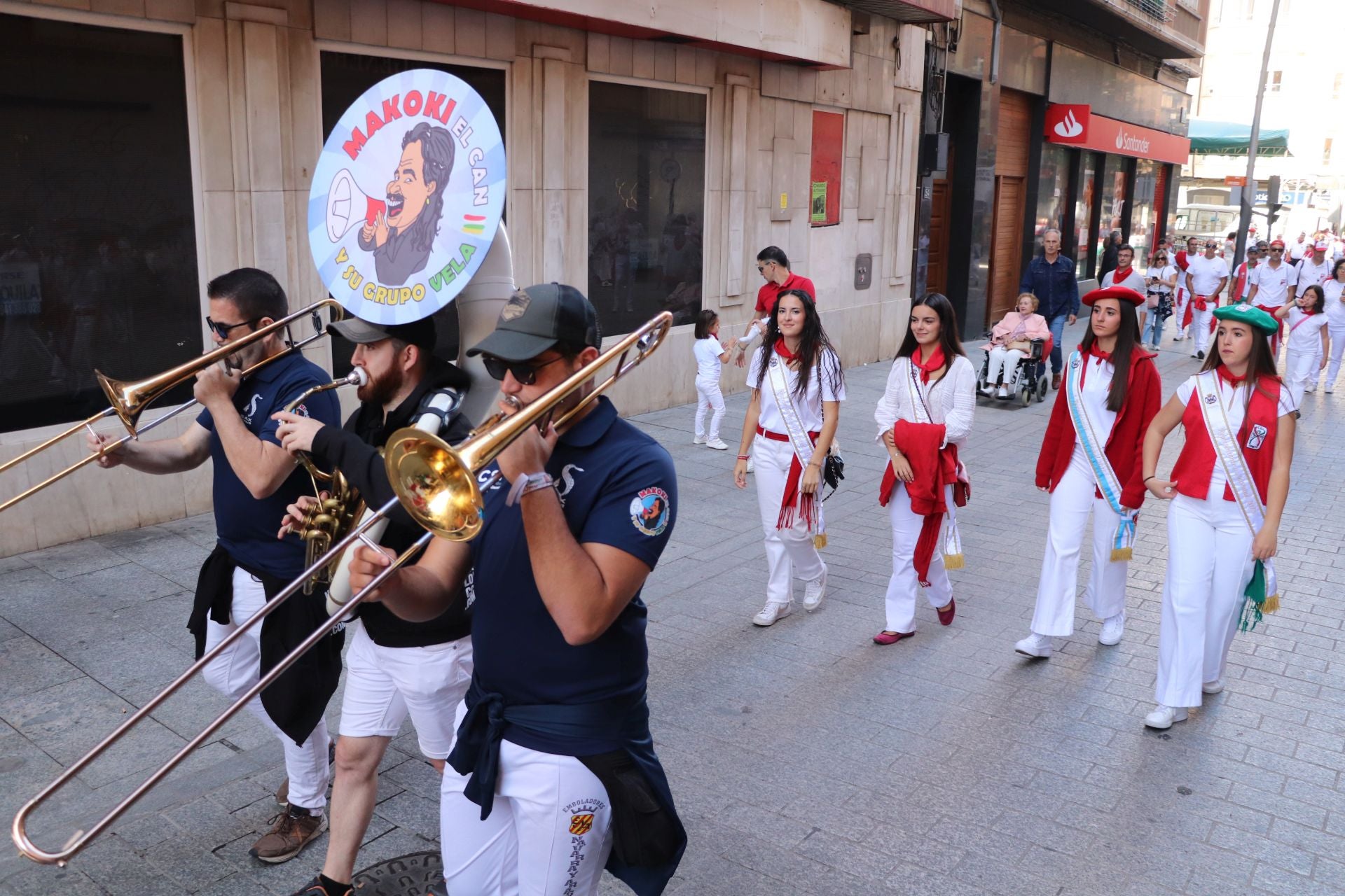 Arnedo disfruta de paellada, pasacalles y degustaciones en el cierre de sus fiestas