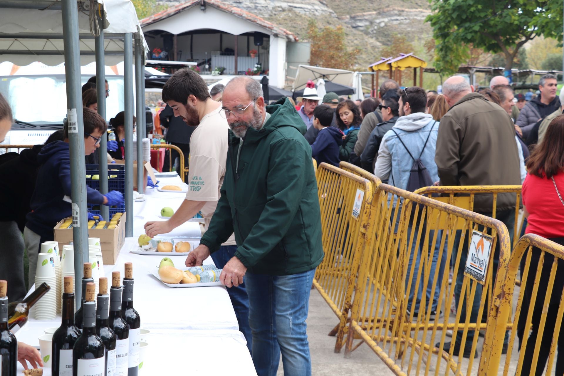 Las imágenes de la XXII Jornada de la Ternera Asada de Enciso