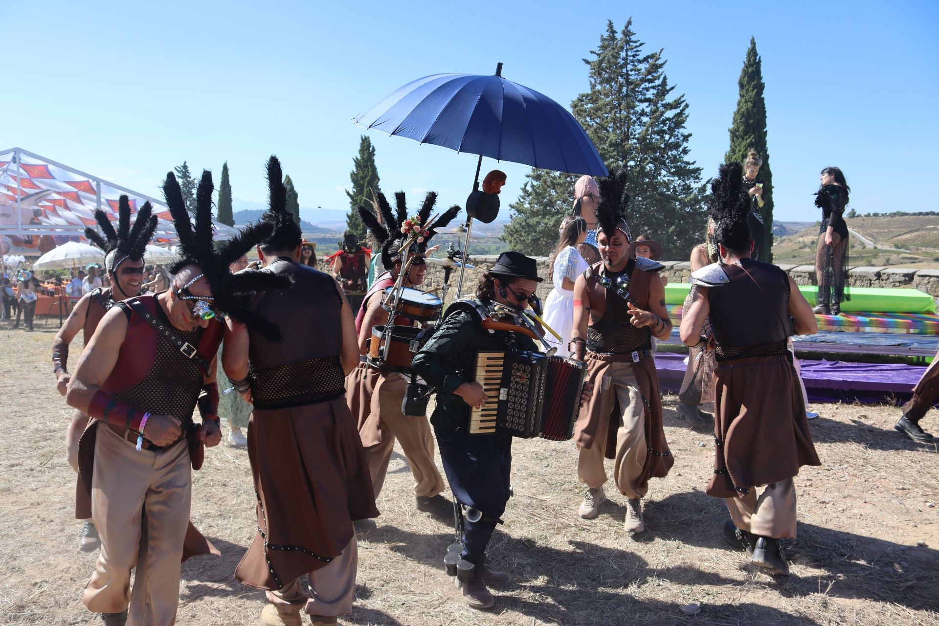 Disfraces, música y buen vino en el Vintae Wine Fest