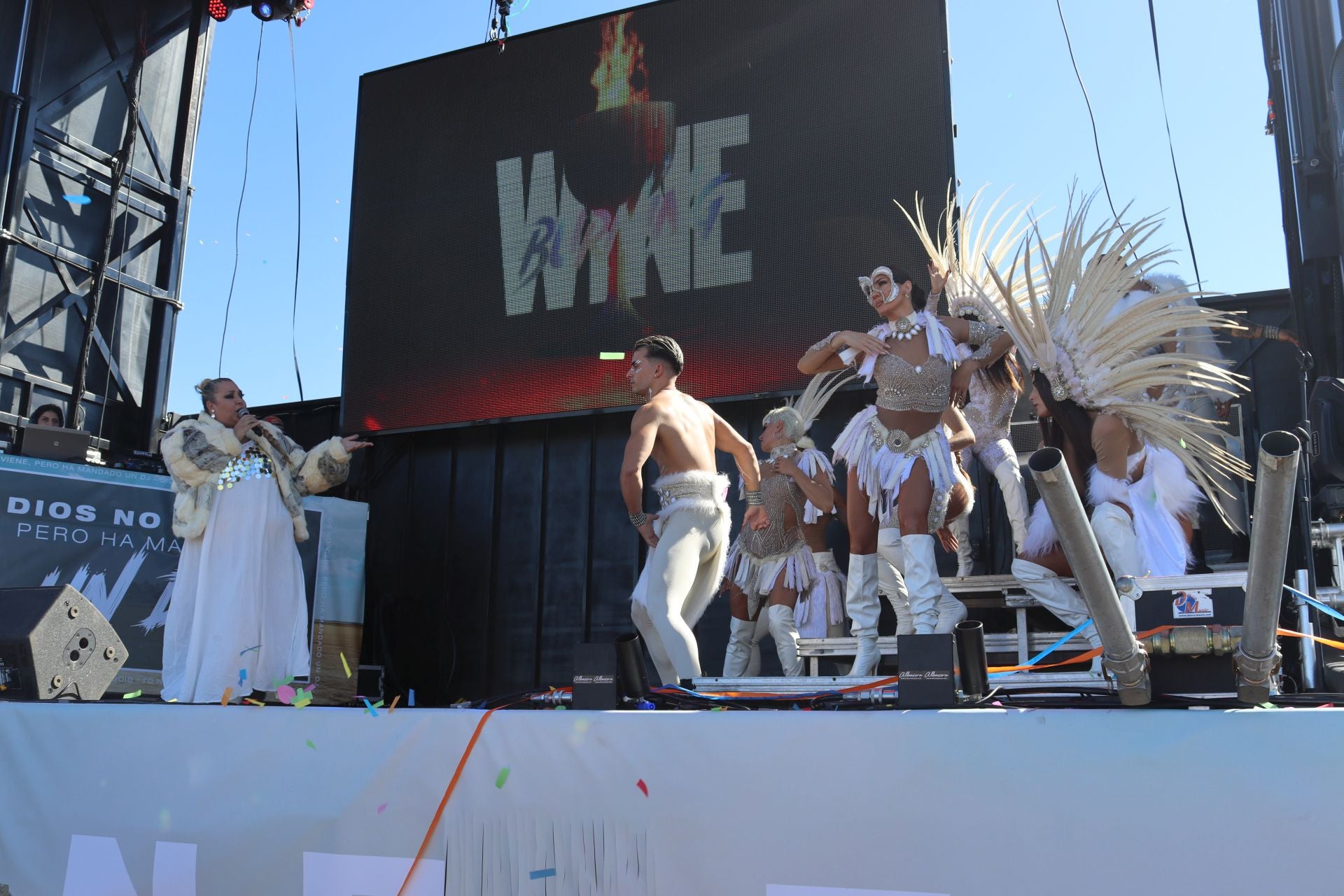 Disfraces, música y buen vino en el Vintae Wine Fest