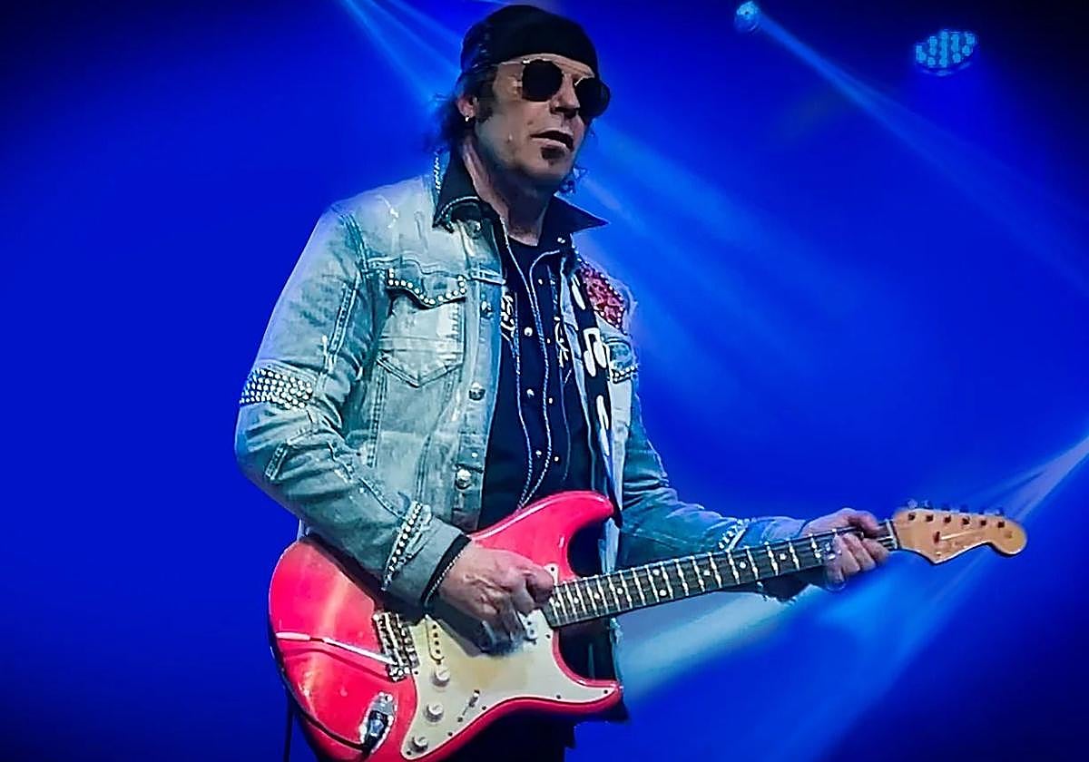 El guitarrista Javier Vargas.