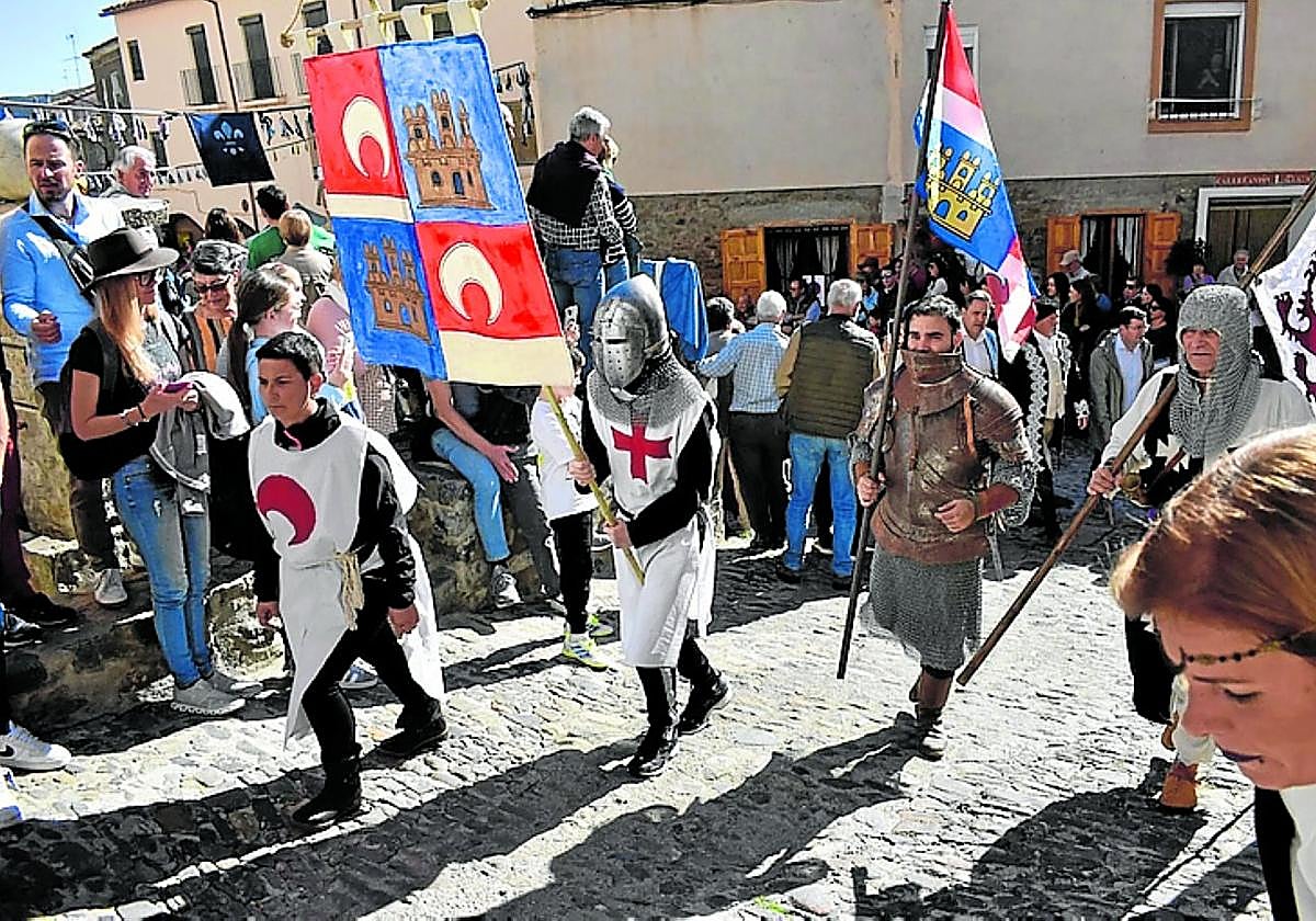Desfile de las jornadas medievales de Cornago en 2024.