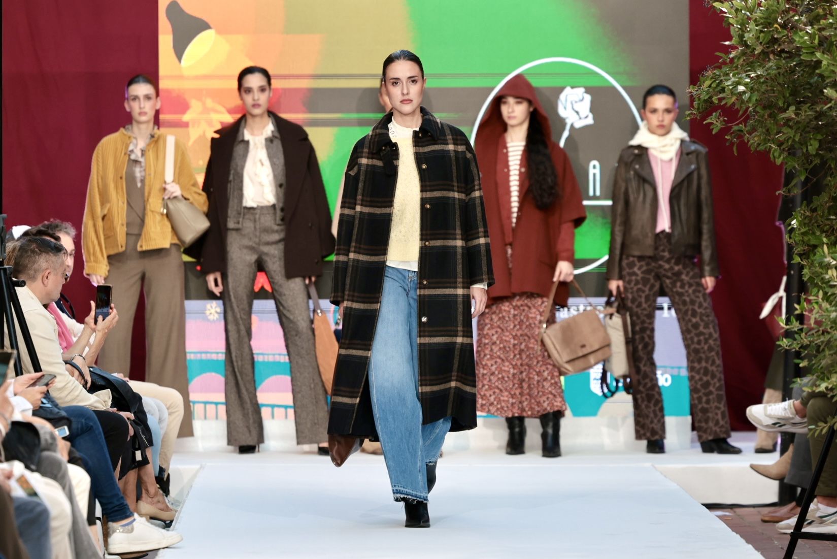 La moda desfila en Logroño por las Cien Tiendas