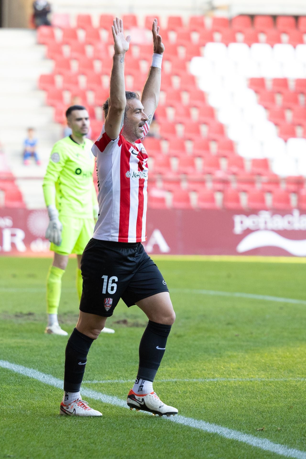 La UD Logroñés gana al Beasain en Las Gaunas