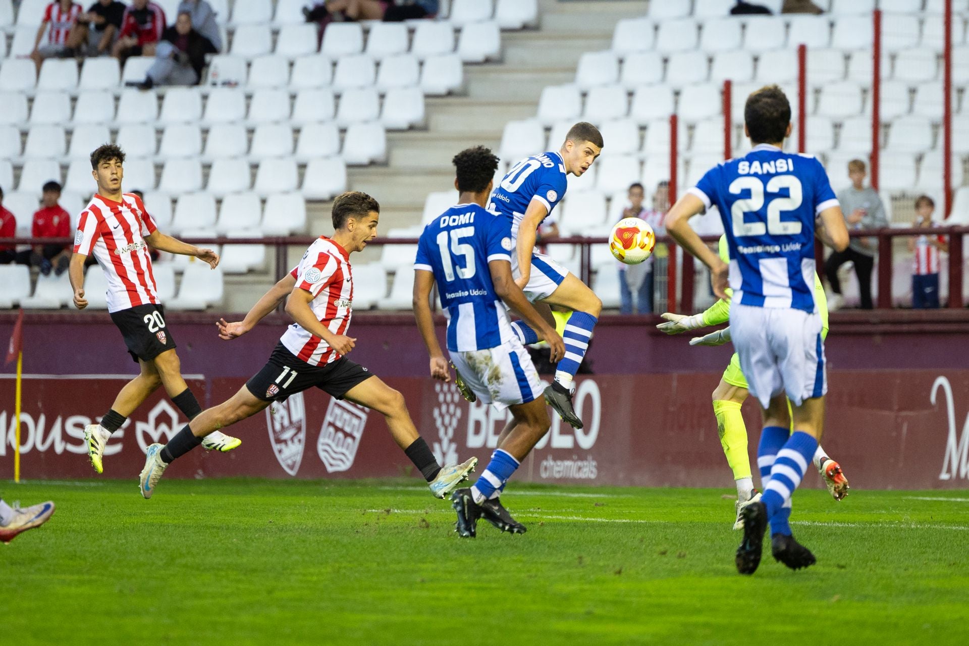 La UD Logroñés gana al Beasain en Las Gaunas