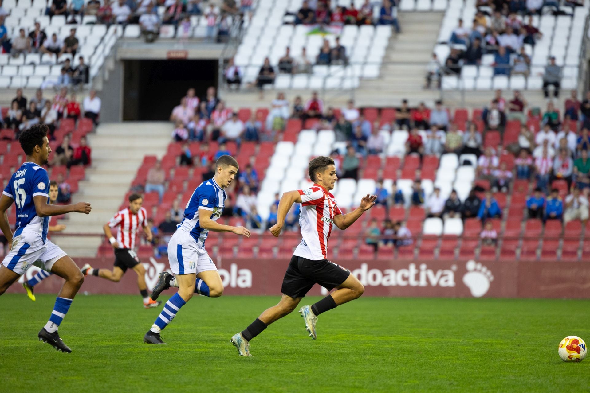 La UD Logroñés gana al Beasain en Las Gaunas