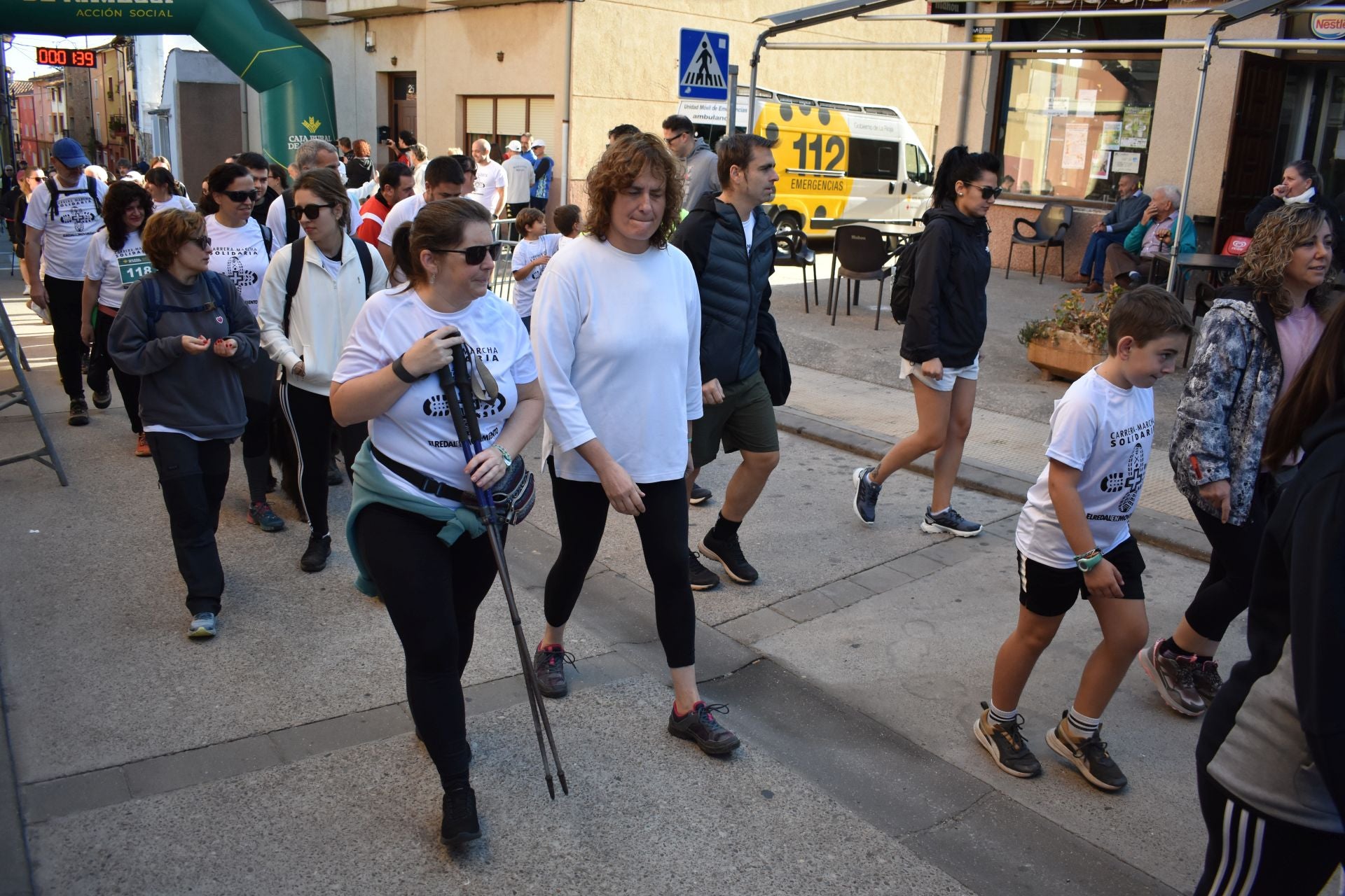 Las imágenes de la carrera y marcha solidaria en El Redal