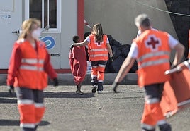 Menores rescatados en Canarias, en una imagen de archivo.
