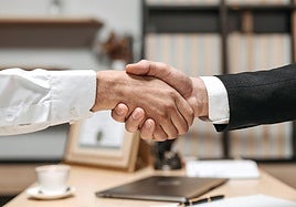 El III Encuentro Derecho Social y Empresa aborda la solución alternativa a conflictos en el ámbito laboral en la UR