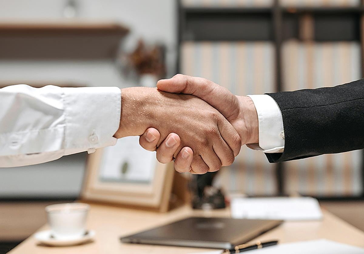 El III Encuentro Derecho Social y Empresa aborda la solución alternativa a conflictos en el ámbito laboral en la UR