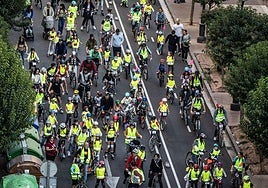 Bicicletada infantil en Logroño a favor de los entornos escolares seguros