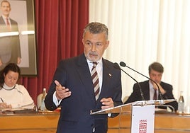 El alcalde Escobar, este lunes.