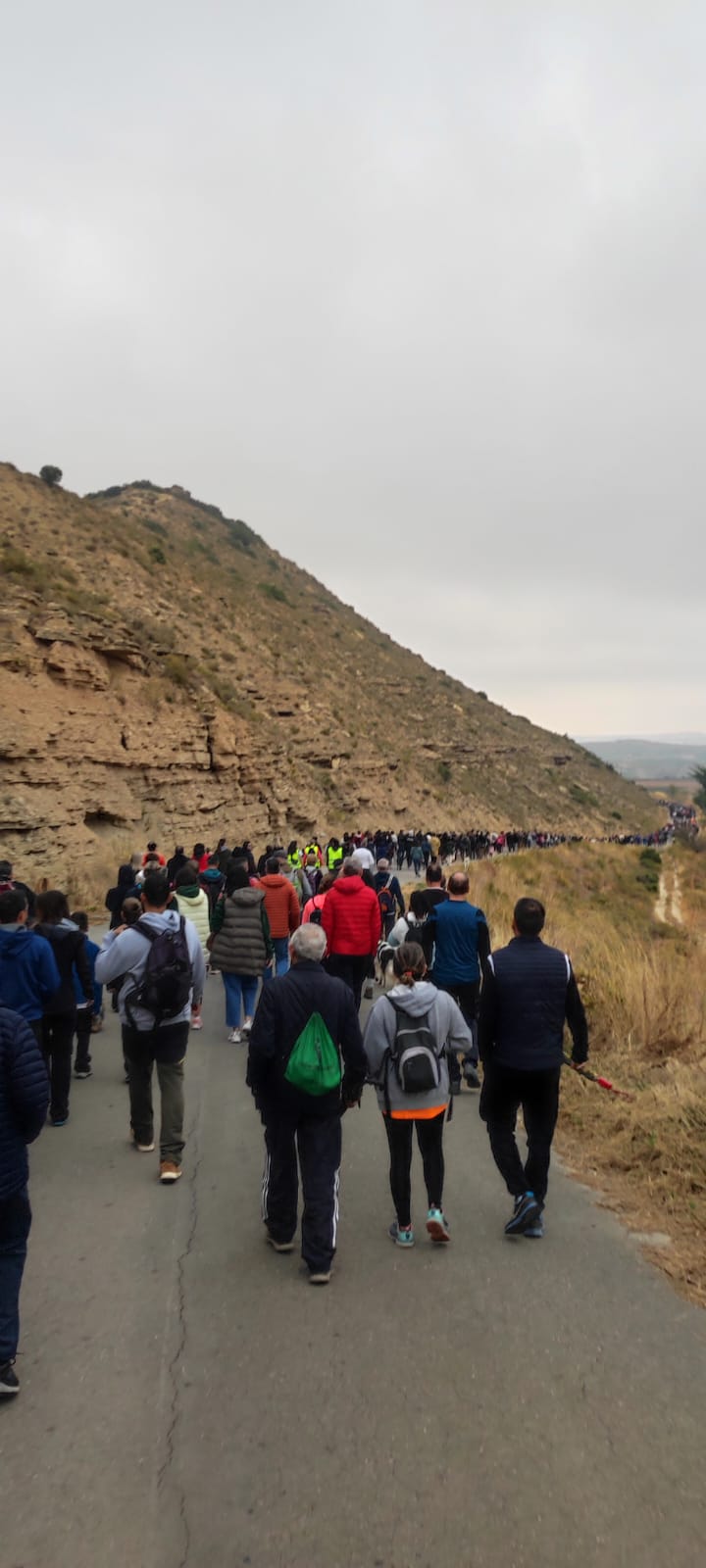 Marcha del vino y el chorizo asado de El Cortijo