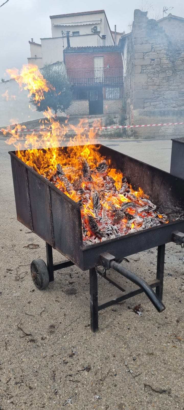 Marcha del vino y el chorizo asado de El Cortijo