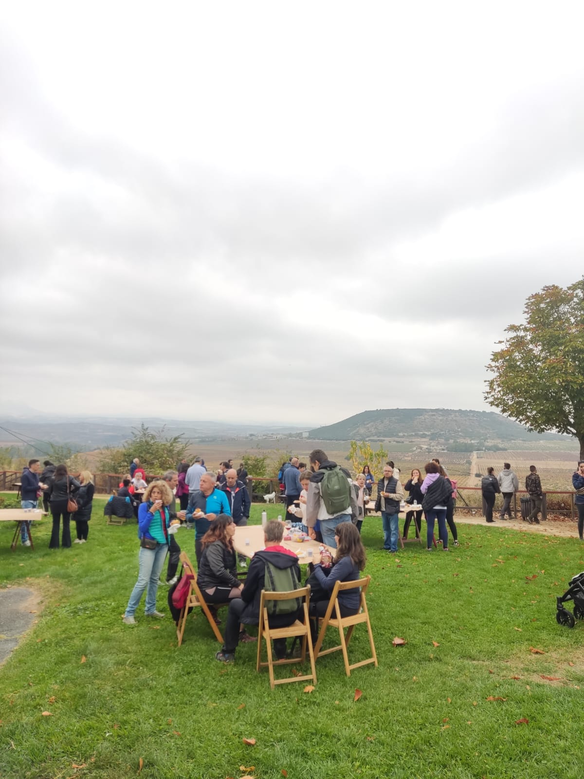 Marcha del vino y el chorizo asado de El Cortijo