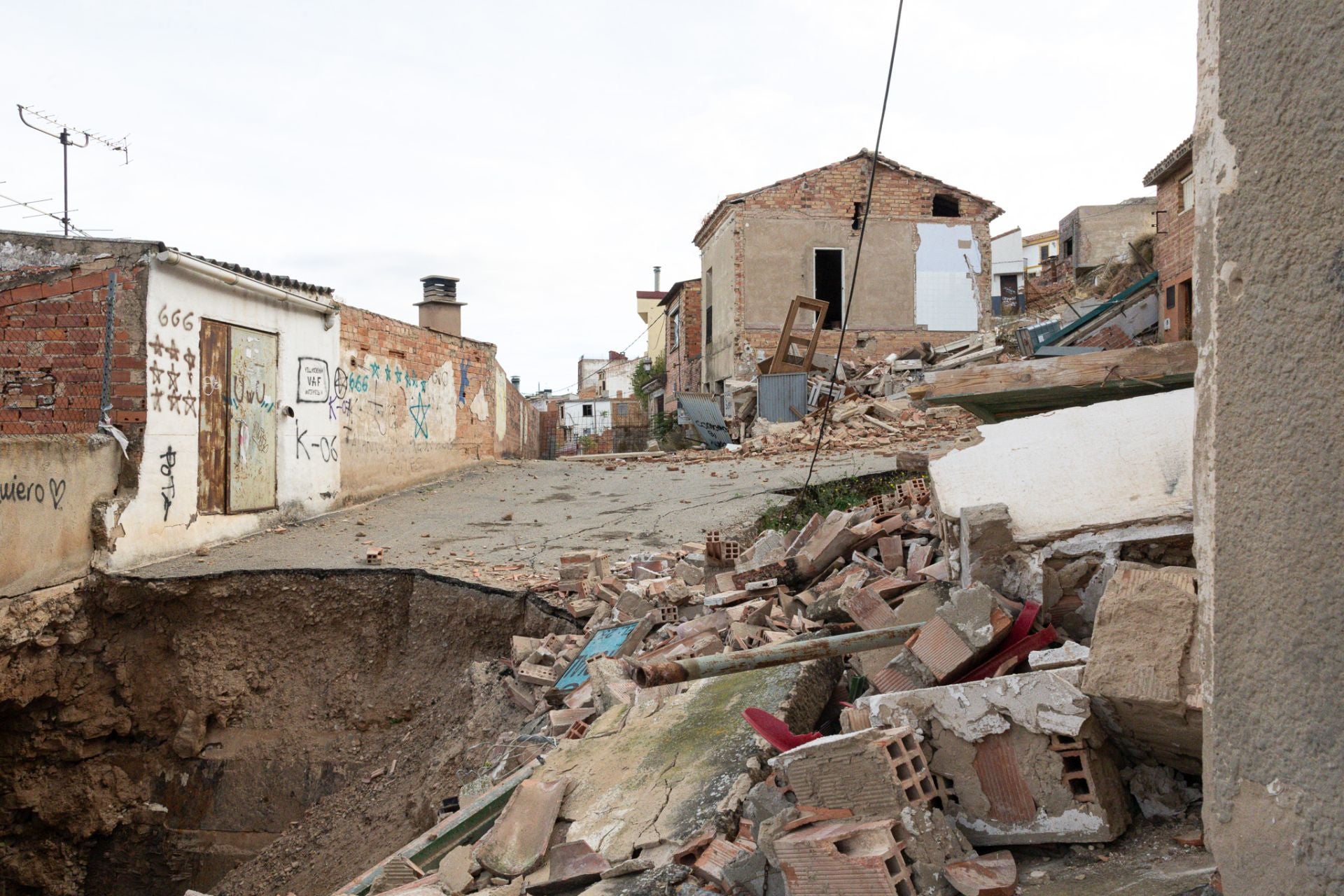 Los derrumbes del barrio de Bodegas de Villamediana