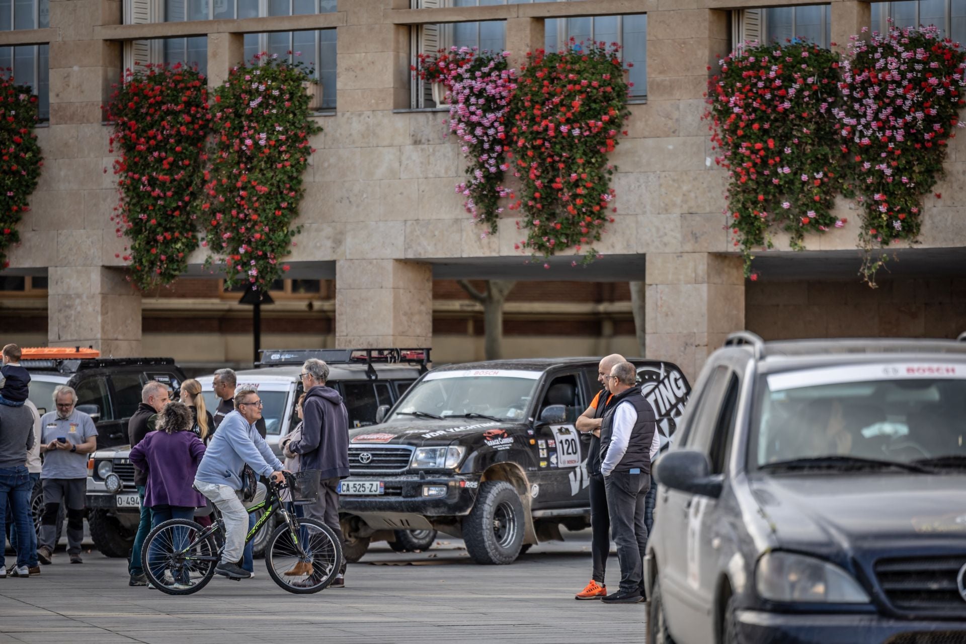 La XI Spain Classic Raid hace parada en Logroño