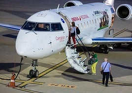El vuelo de Logroño a Madrid aumenta las plazas pero tardará veinte minutos más