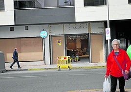 Local en obras del nuevo supermercado Eroski, en la calle General Gallarza.