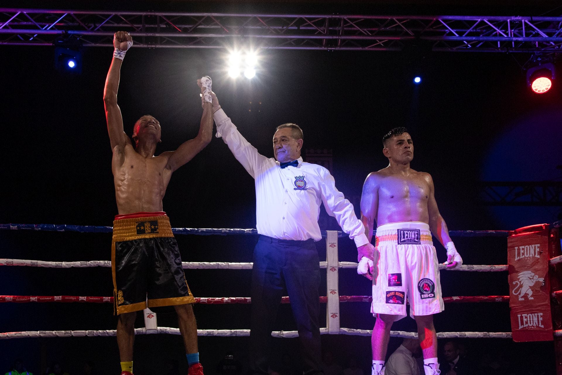 Las imágenes del combate de Gazi Kalidov