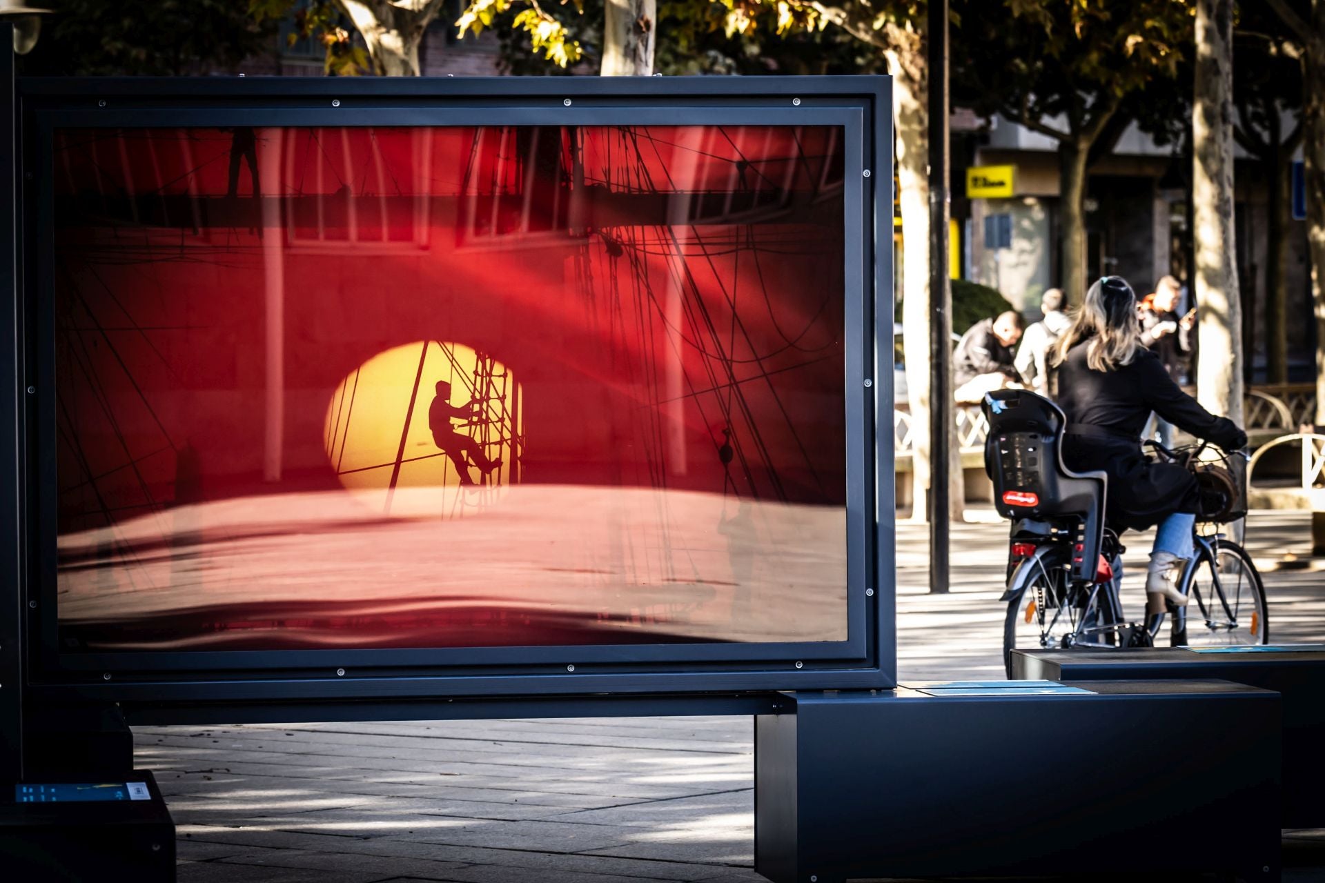 La exposición &#039;Colores del mundo&#039;, por las calles de Logroño
