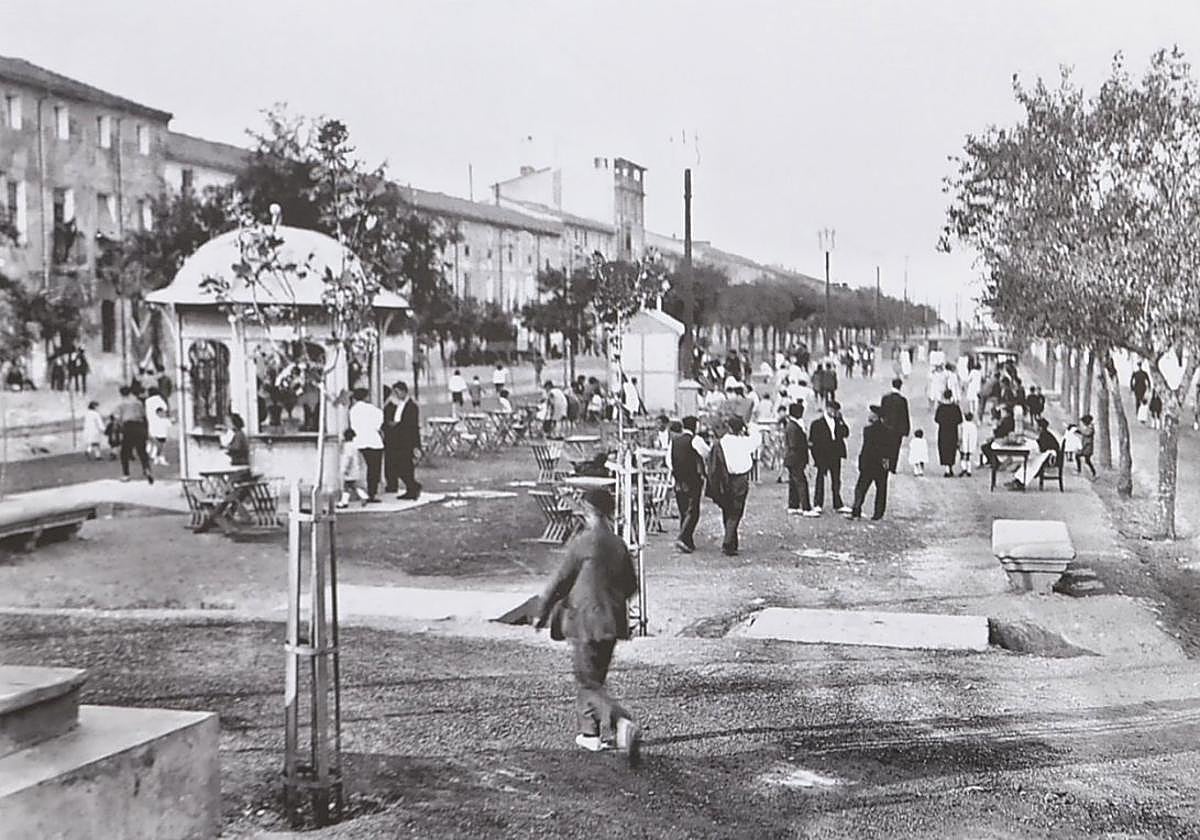 Paseo de Mercadal, entre 1920 y 1930.