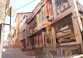 La junta aprobó el repaso de la gigantografía de la Casa de Cultura.